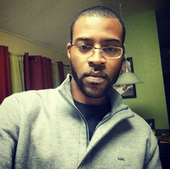 Meet your Posher, Dareus - Picture 1 of 1